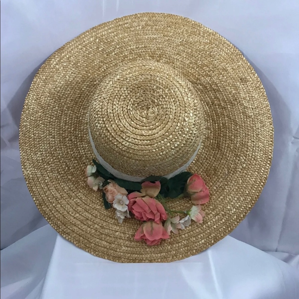 NWT Straw Hat with Coral Flowers #URFABDEALS